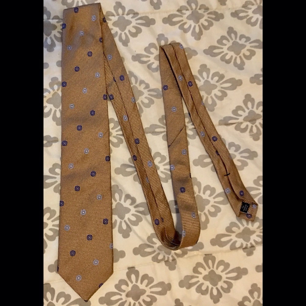 David Donahue - Medallion on Square Woven Silk Tie
